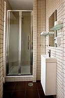 Riversuites