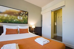 Riversuites