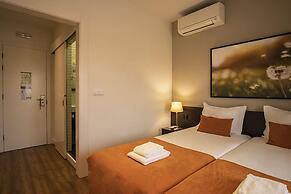 Riversuites