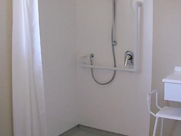 Aachen Place Motel
