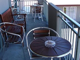 Aachen Place Motel
