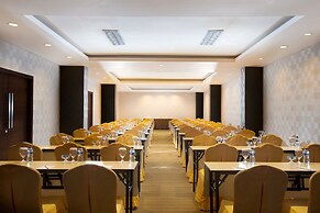 Hariston Hotel & Suites