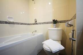 Aroma Hotel
