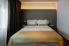 Hotel 72 Sharjah