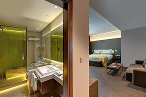 Hotel 72 Sharjah