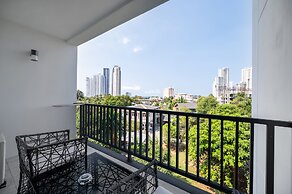 Manhattan Pattaya Hotel