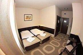 Hotel Picaro Stok