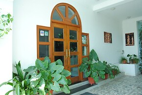 Hotel Isabel Palace
