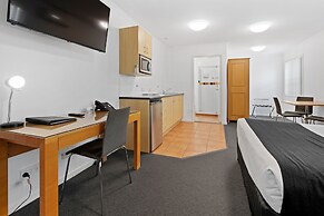 Browns Plains Motor Inn