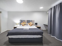 Parkview Apartments