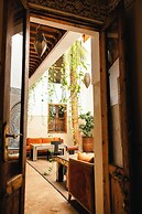 Riad Anya
