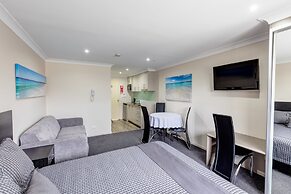 Dolphin Shores