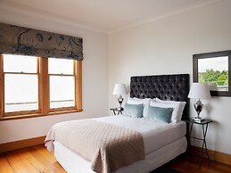 The Martinborough Hotel