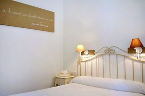 Logis Hôtel Le Commerce - Darracq