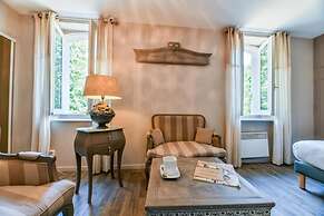 Logis Hôtel Le Commerce - Darracq