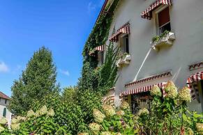 Logis Hôtel Le Commerce - Darracq