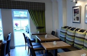 Anchor Hotel