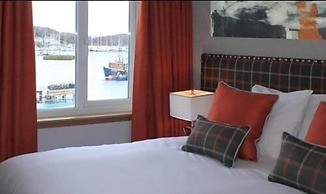 Anchor Hotel