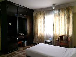 Palace Hotel