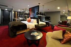 Amaroossa Cosmo Jakarta