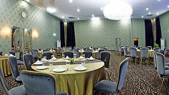 Amaroossa Cosmo Jakarta
