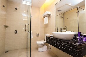 Metro Hotel