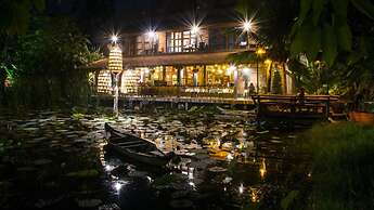 Maisons Wat Kor