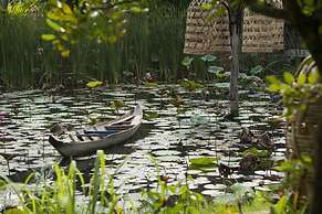 Maisons Wat Kor