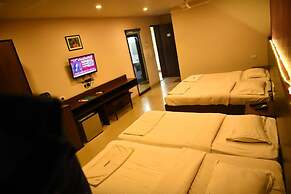 Hotel Campal