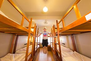 Pak-Up Hostel