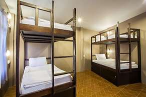 Pak-Up Hostel