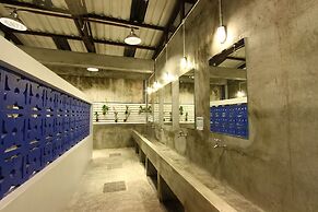 Pak-Up Hostel
