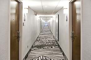 Best Western Plus Banff International Lodge