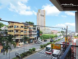 Naris Art Hotel