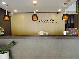 Naris Art Hotel