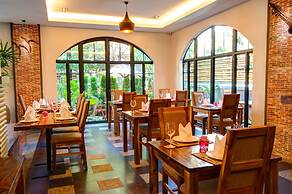 Apsor Palace Hotel