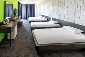 Mene City Hotel