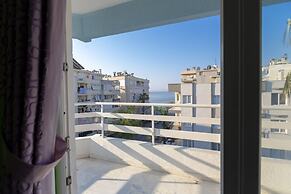 Mene City Hotel