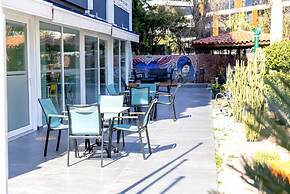 Mene City Hotel
