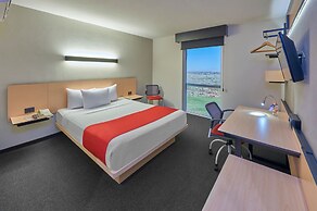 City Express by Marriott Tijuana Insurgentes
