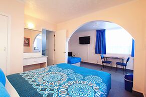 Golden Glow Motel
