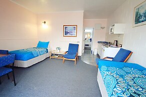 Golden Glow Motel
