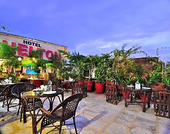 Hotel Shelton