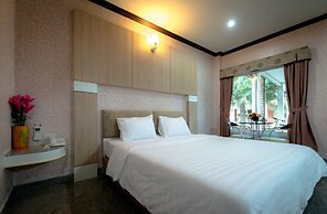 Martina Hotel