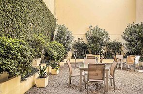 Cyan Recoleta Hotel