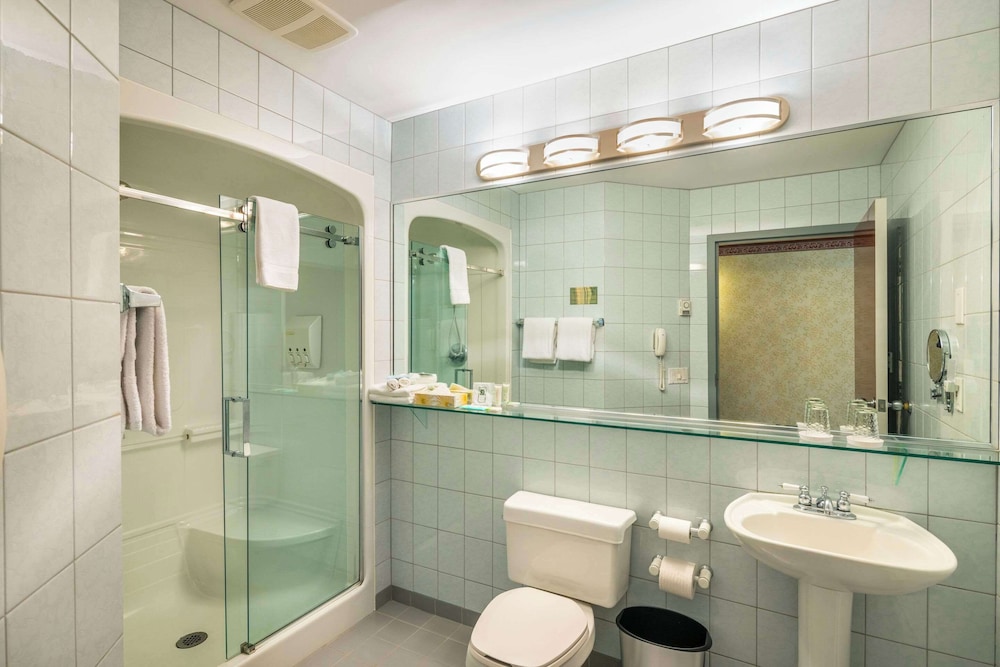 Les Suites de Laviolette, an Ascend Collection Hotel