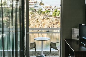 Du Lac Hotel