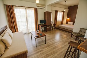 Du Lac Hotel