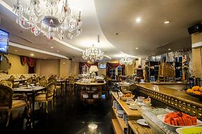 Amaroossa Royal Bogor