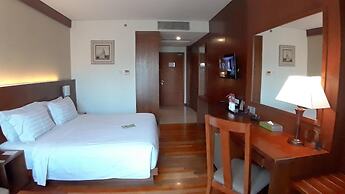 Oak Tree Emerald Hotel & Conventions Semarang